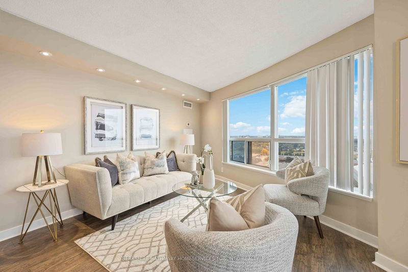 Preview image for 38 Lee Centre Dr #2103, Toronto