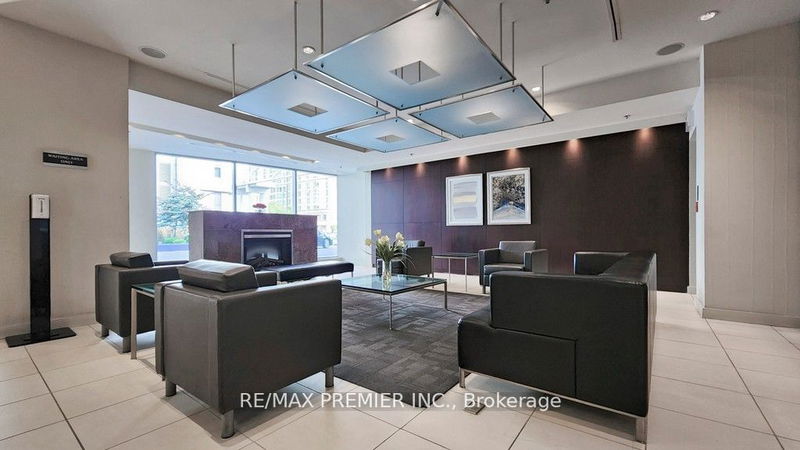 Preview image for 36 Lee Centre Dr #3010, Toronto