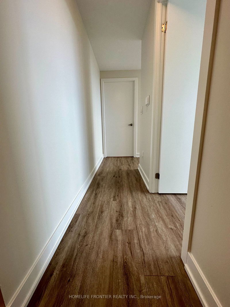 Preview image for 630 Greenwood Ave #513, Toronto