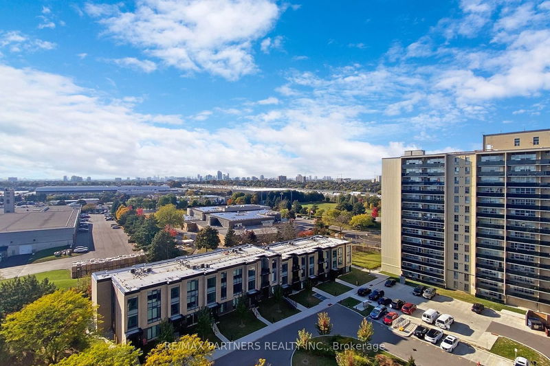 Preview image for 120 Dundalk Dr #1210, Toronto