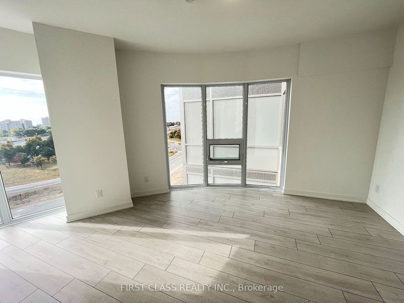 Preview image for 2033 Kennedy Rd #722, Toronto
