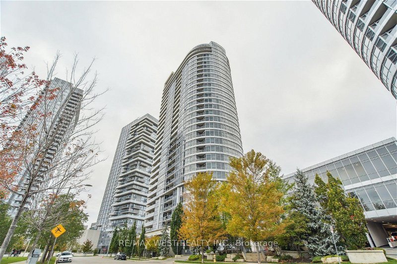 Blurred preview image for 181 Village Green Sq #919, Toronto
