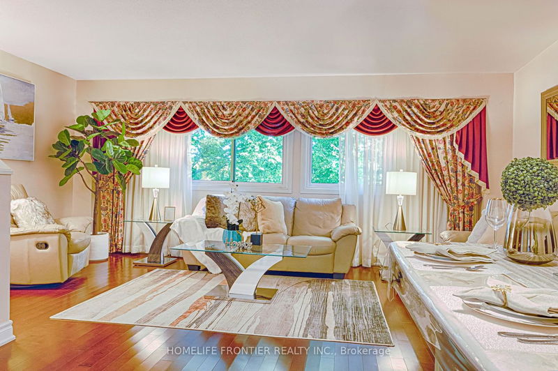 Preview image for 371 Orton Park Rd #12, Toronto