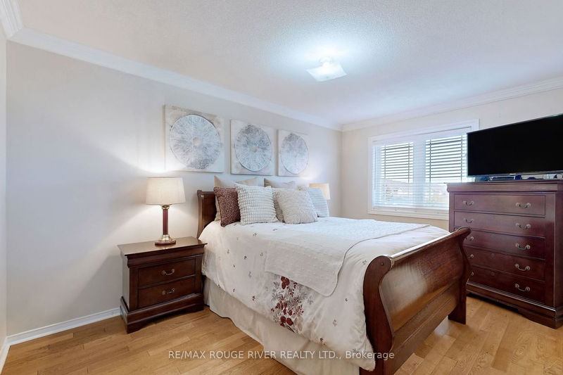 Preview image for 65 Port Union Rd, Toronto