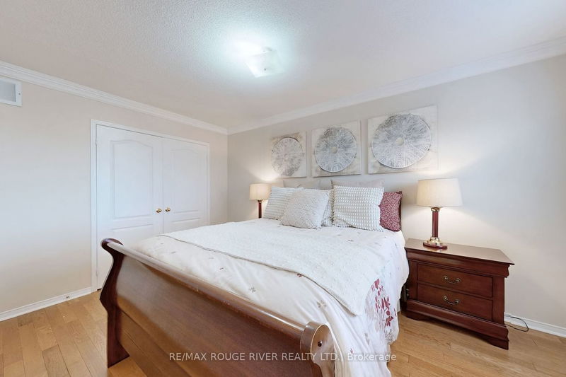 Preview image for 65 Port Union Rd, Toronto