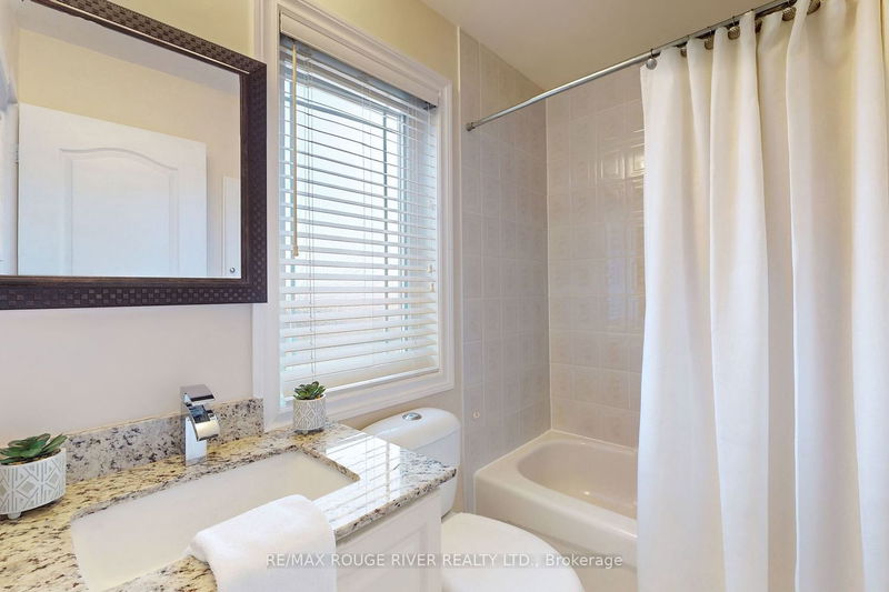 Preview image for 65 Port Union Rd, Toronto