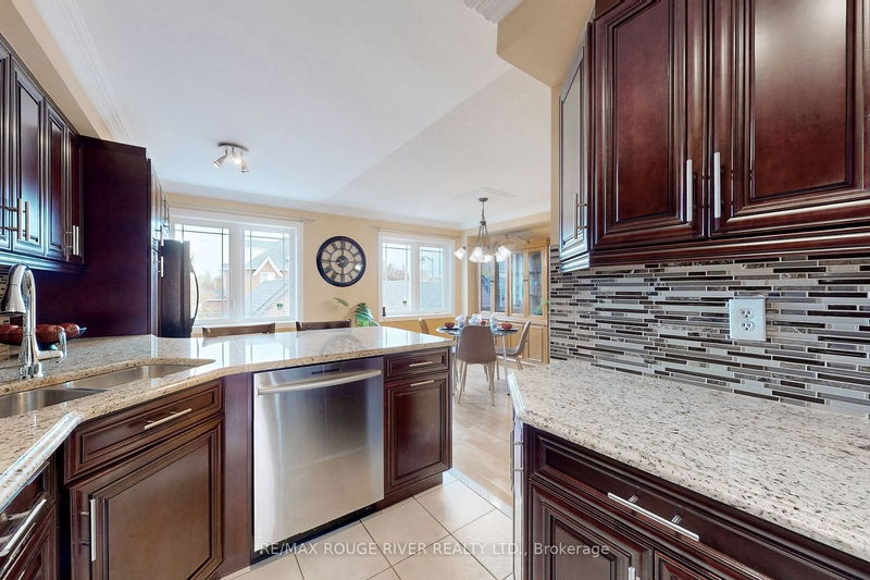 Preview image for 65 Port Union Rd, Toronto