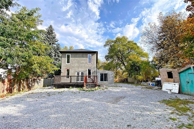 Preview image for 25 Bellamy Rd S, Toronto