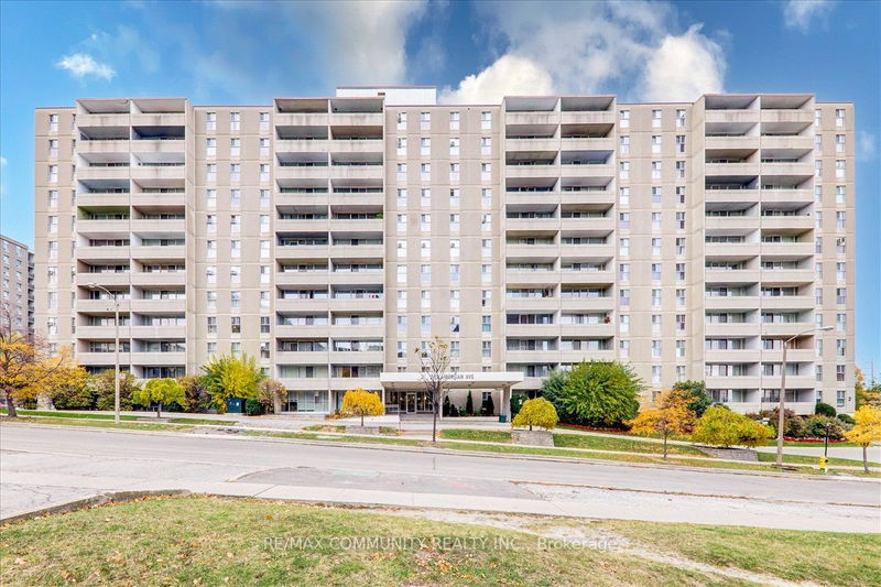 Preview image for 2 Glamorgan Ave #512, Toronto