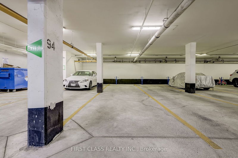 Preview image for 295 Village Green Sq #60, Toronto