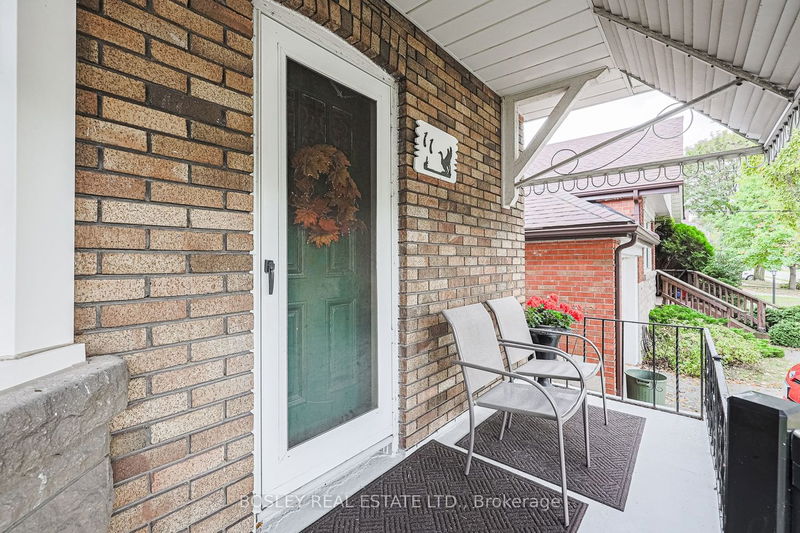 Preview image for 11 Elswick Rd, Toronto