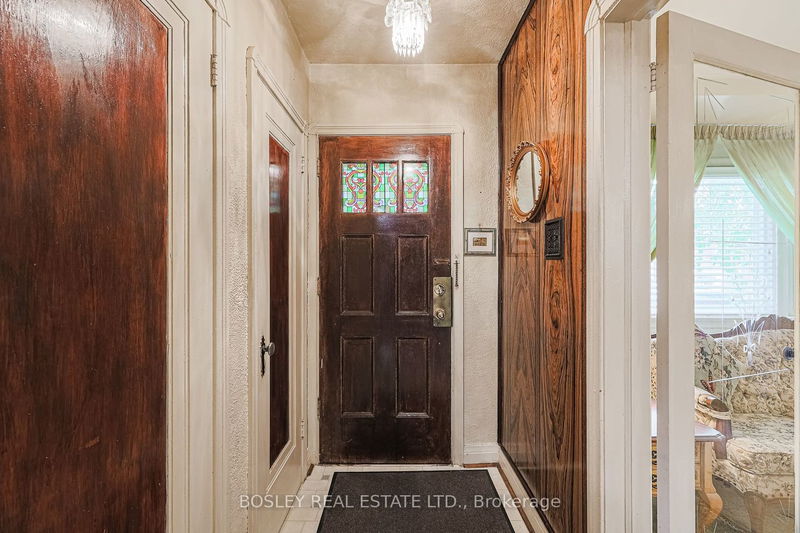 Preview image for 11 Elswick Rd, Toronto