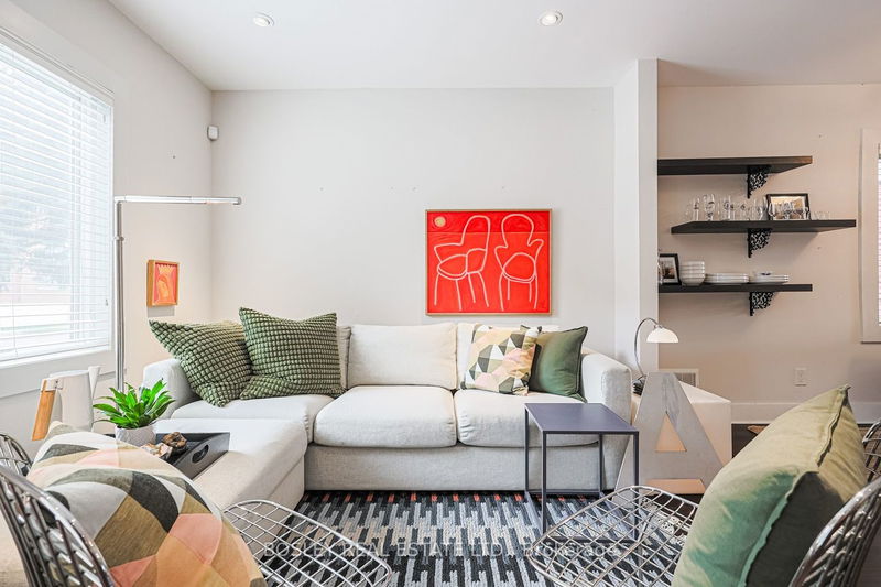 Preview image for 22 Mosley St, Toronto