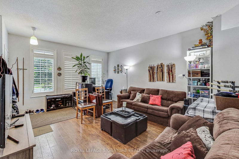 Preview image for 397 Beechgrove Dr #65, Toronto