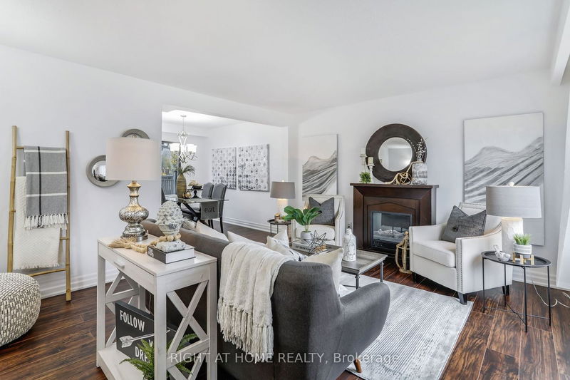 Preview image for 36 Pixley Cres, Toronto