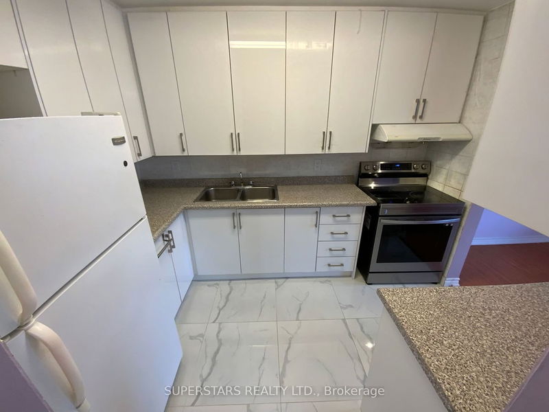 Preview image for 100 Dundalk Dr #403, Toronto