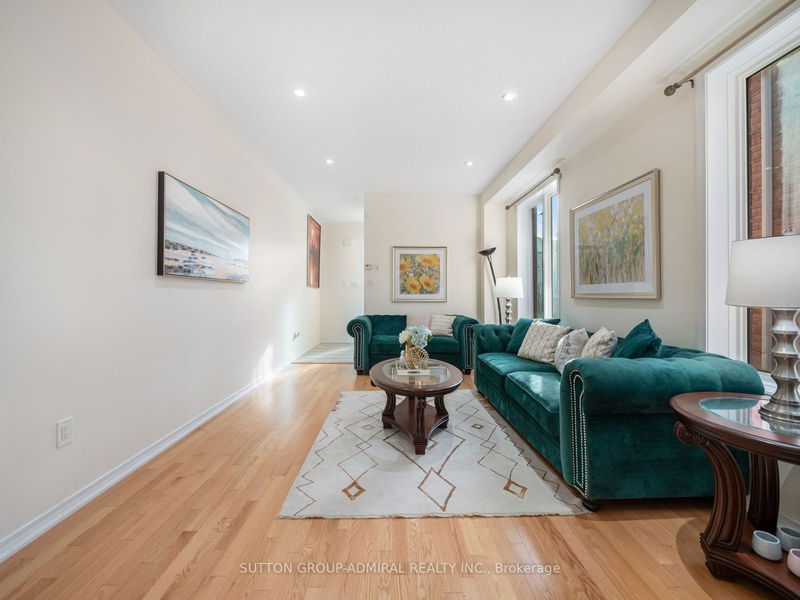 Preview image for 82 Vivian Rd, Toronto