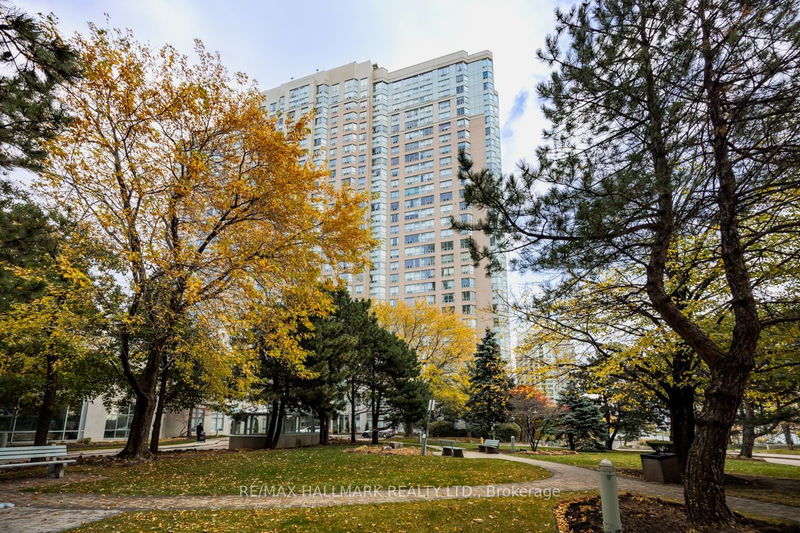 Preview image for 88 Corporate Dr #2817, Toronto