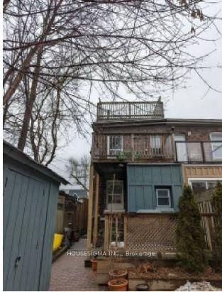 Preview image for 256 Woodbine Ave, Toronto