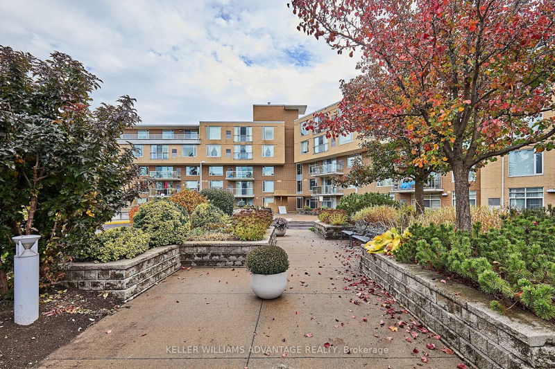 Preview image for 452 Scarborough Golfclub Rd #506, Toronto
