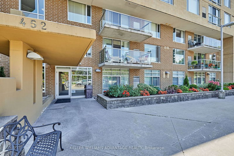 Preview image for 452 Scarborough Golfclub Rd #506, Toronto