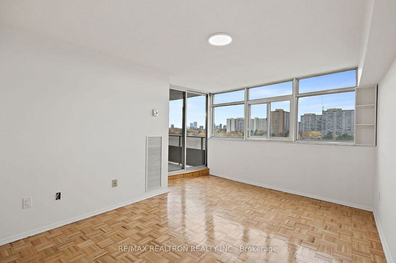 Preview image for 3151 Bridletowne Circ #808, Toronto