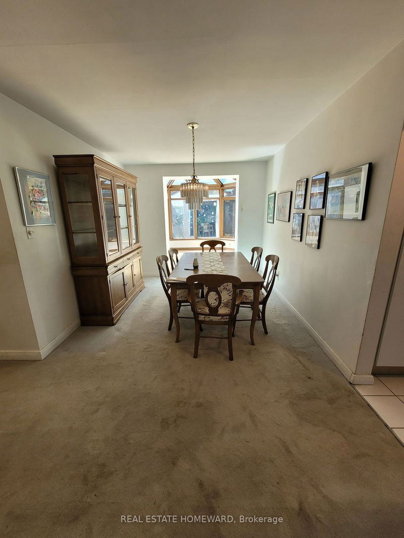 Preview image for 32 Moran Rd, Toronto