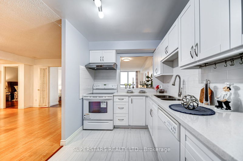 Preview image for 75 Bamburgh Circ #1415, Toronto