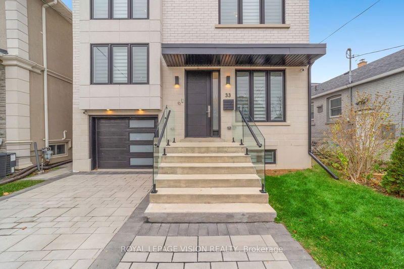 Preview image for 33 Marilyn Cres, Toronto