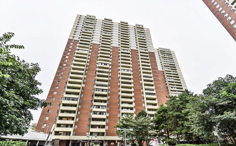 Preview image for 1 Massey Sq #2814, Toronto