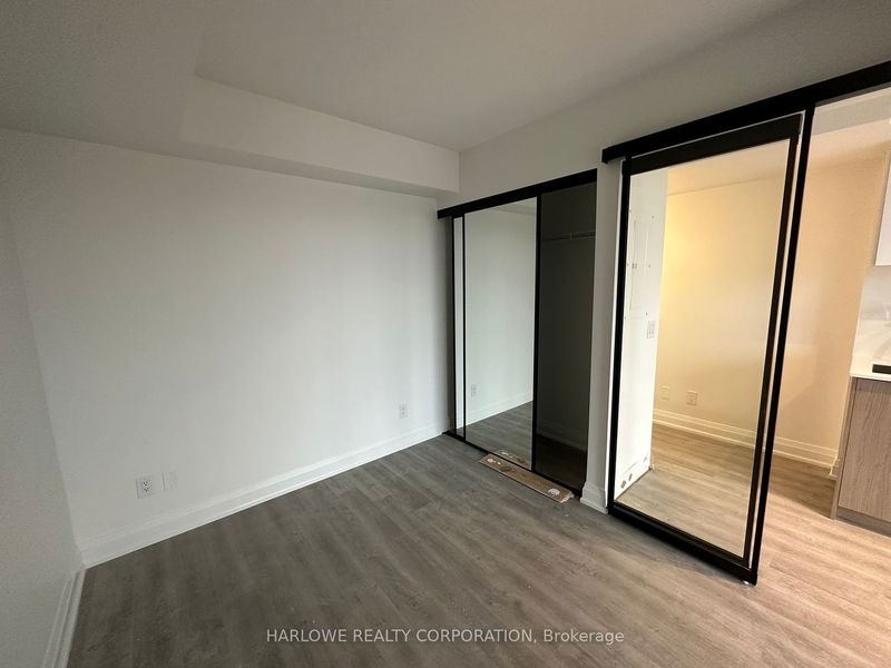 Preview image for 2369 Danforth Ave #707, Toronto