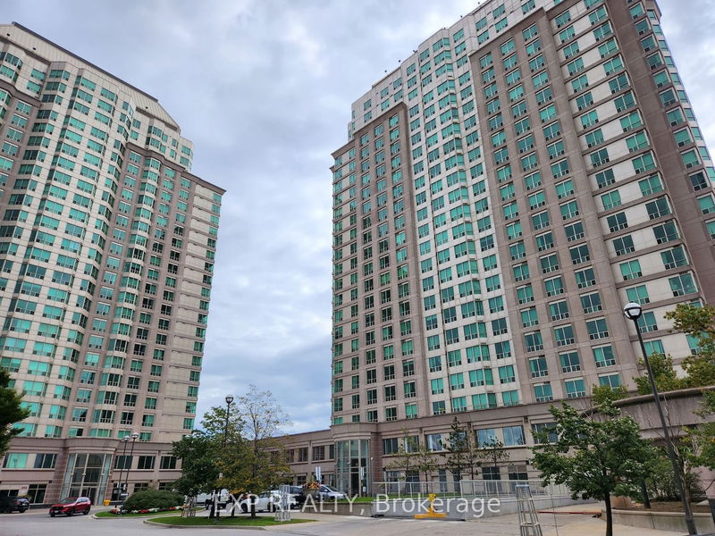 Preview image for 1 Lee Centre Dr #1511, Toronto