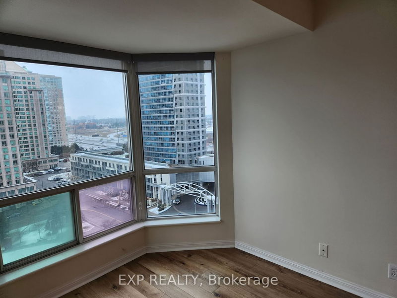 Preview image for 1 Lee Centre Dr #1511, Toronto