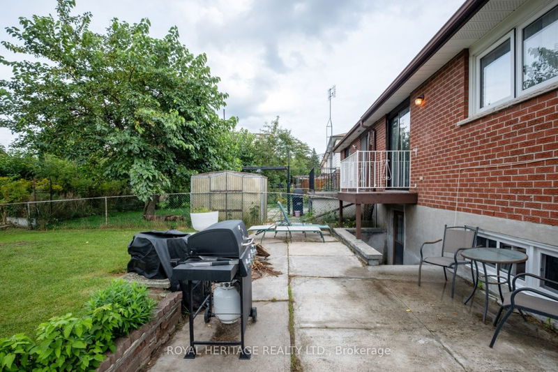 Preview image for 338 Trudelle St, Toronto