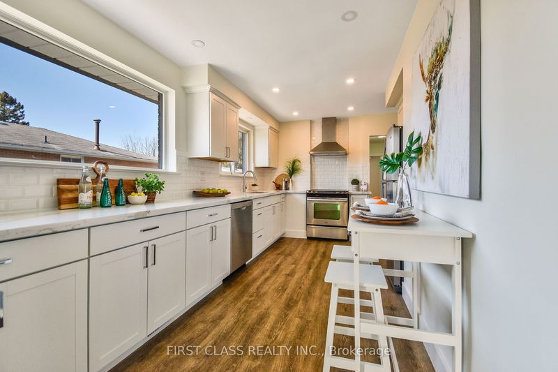 Preview image for 24 Fintona Ave, Toronto