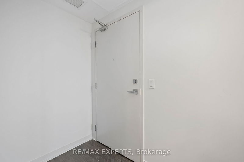 Preview image for 90 Glen Everest #817, Toronto