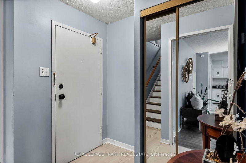 Preview image for 140 Ling Rd #96, Toronto