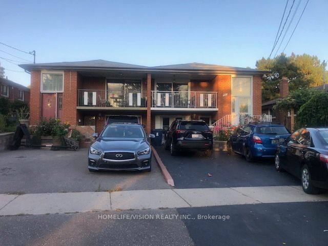 Preview image for 53 Bakerton Dr, Toronto