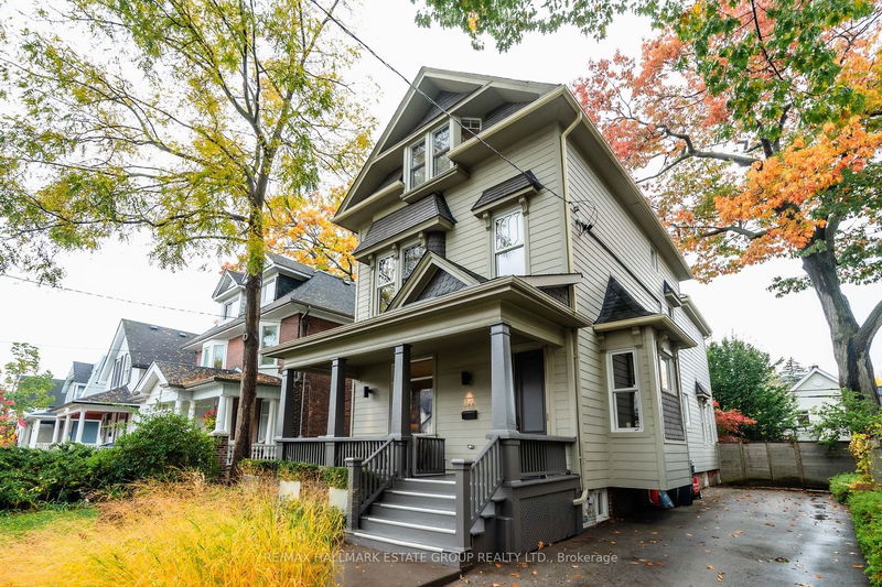 Preview image for 126 Lee Ave, Toronto