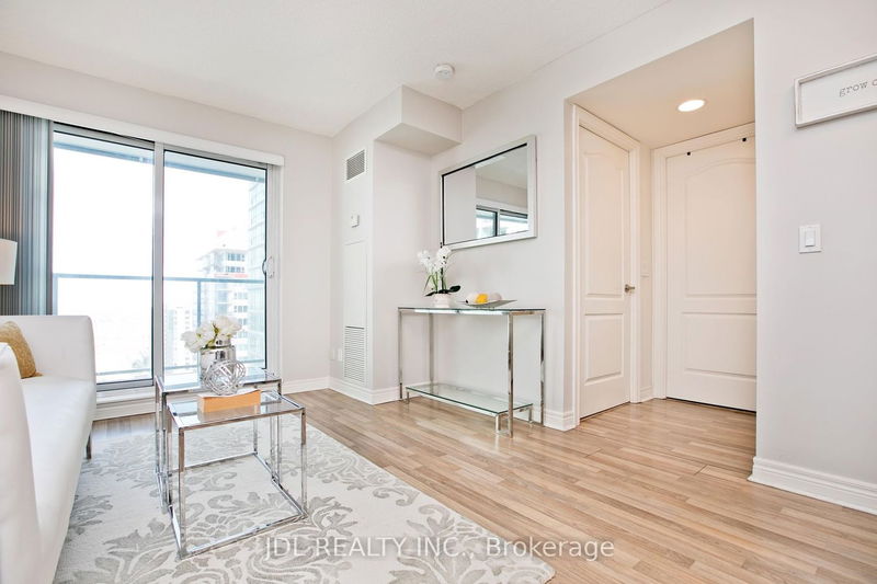 Preview image for 60 Town Centre Crt #2706, Toronto