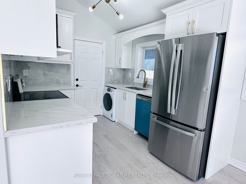 Preview image for 55 Munson Cres, Toronto