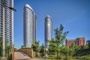 Preview image for 135 Village Green Sq #1526, Toronto