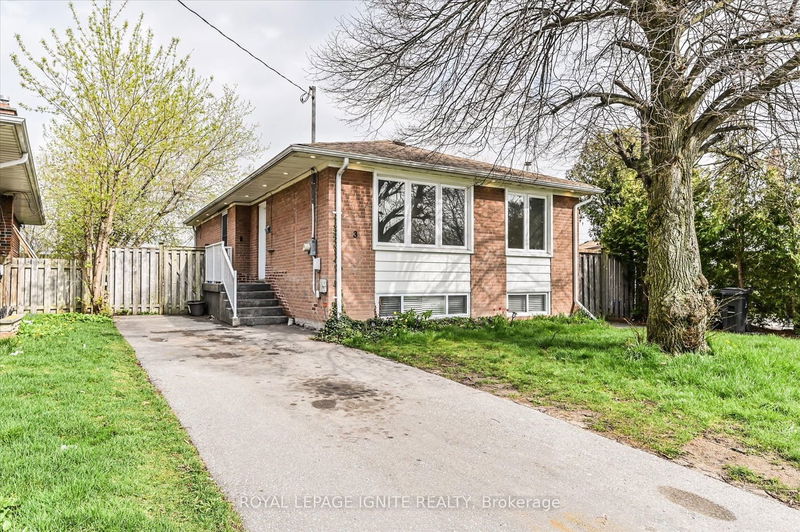 Preview image for 3 Gilroy Dr, Toronto