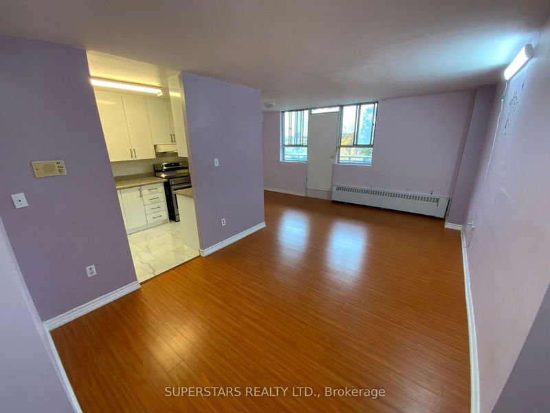 Preview image for 100 Dundalk Dr #403, Toronto