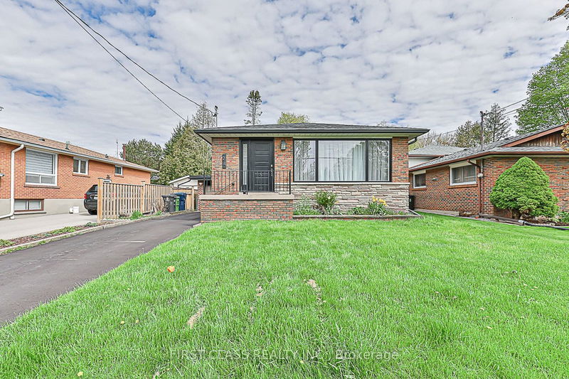 Preview image for 24 Fintona Ave, Toronto