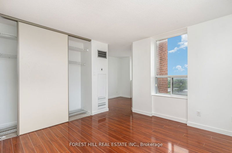 Preview image for 330 Mccowan Rd #1304, Toronto