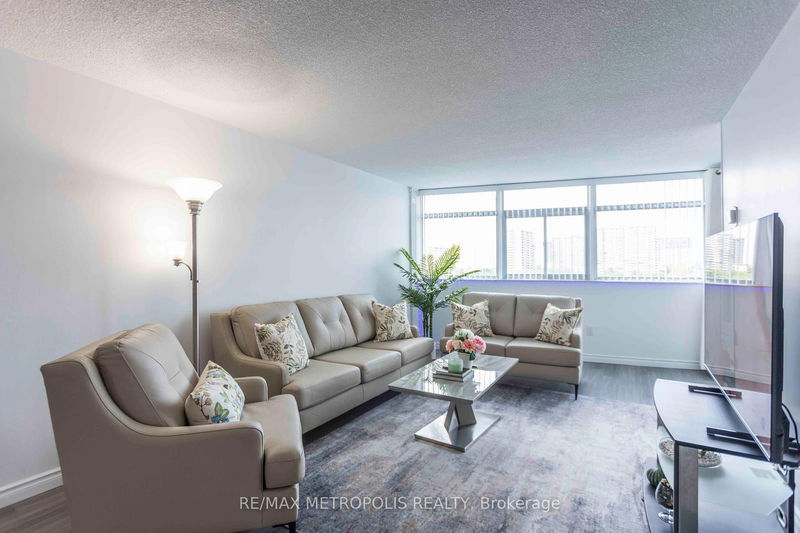 Preview image for 3151 Bridletowne Circ #808, Toronto