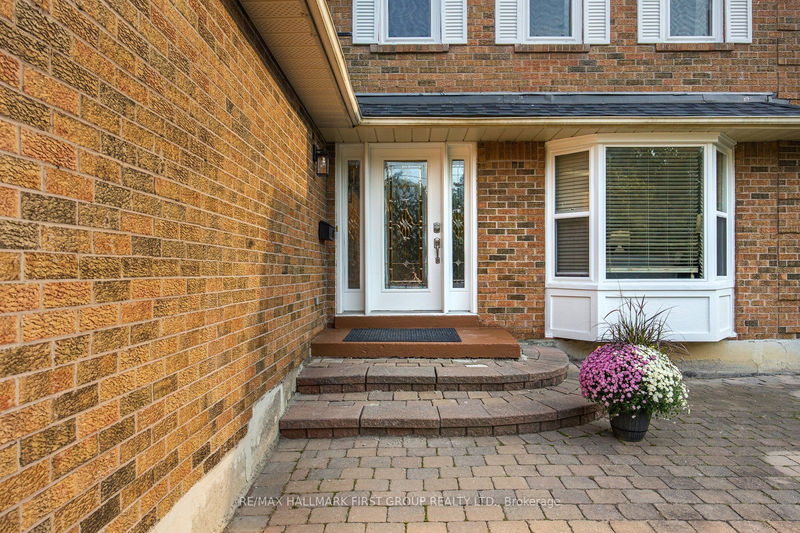 Preview image for 579 Sheppard Ave, Pickering