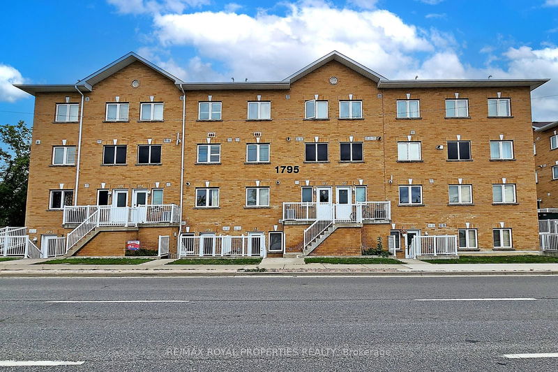 Preview image for 1795 Markham Rd #106, Toronto