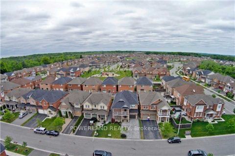Preview image for 92 Maroon Dr, Richmond Hill